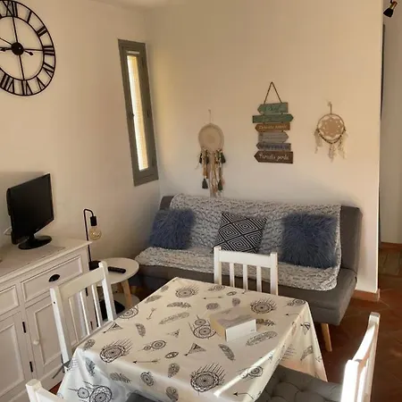Apartment Superbe Emplacement , Terrasse Et Parking! *