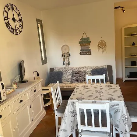 Apartment Superbe Emplacement , Terrasse Et Parking!