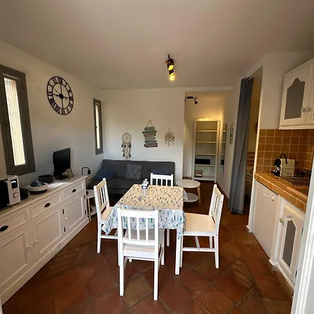 Superbe Emplacement , Terrasse Et Parking! Saint-Tropez